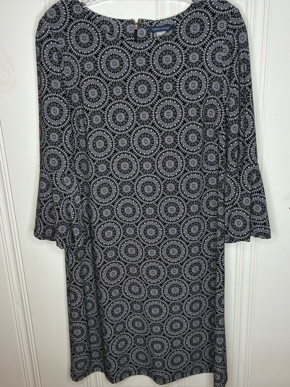 Tommy‎ Hilfiger jersey shift dress Sz 8 bell 3/4 sleeve wedding guest date night